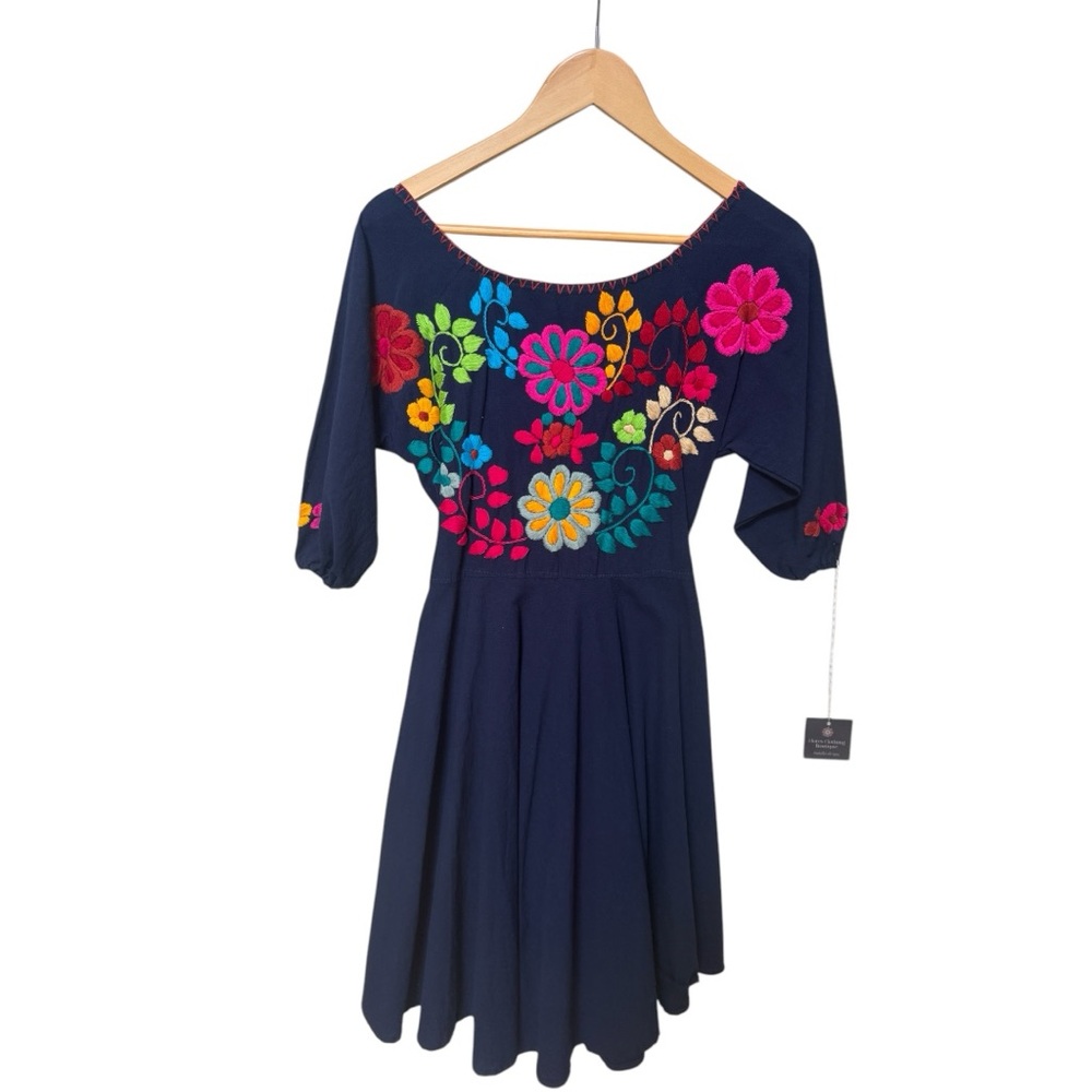 🌸 2 x $49 🌸 Beautiful hand embroidered Mexican dress - Picture 9 of 9